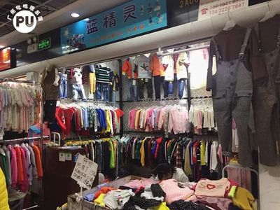 探秘江南西旁的服裝批發市場 100元竟能買5套衫，快去薅羊毛！